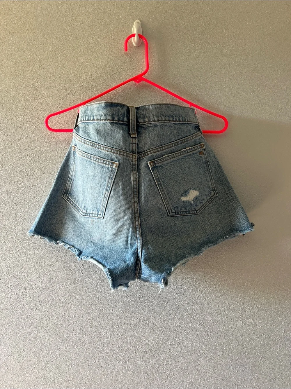 Madewell Relaxed Denim Frayed Short